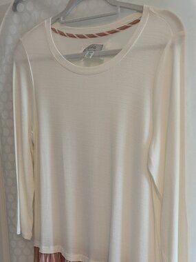 CUPIO Long Sleeve - Off White - Medium